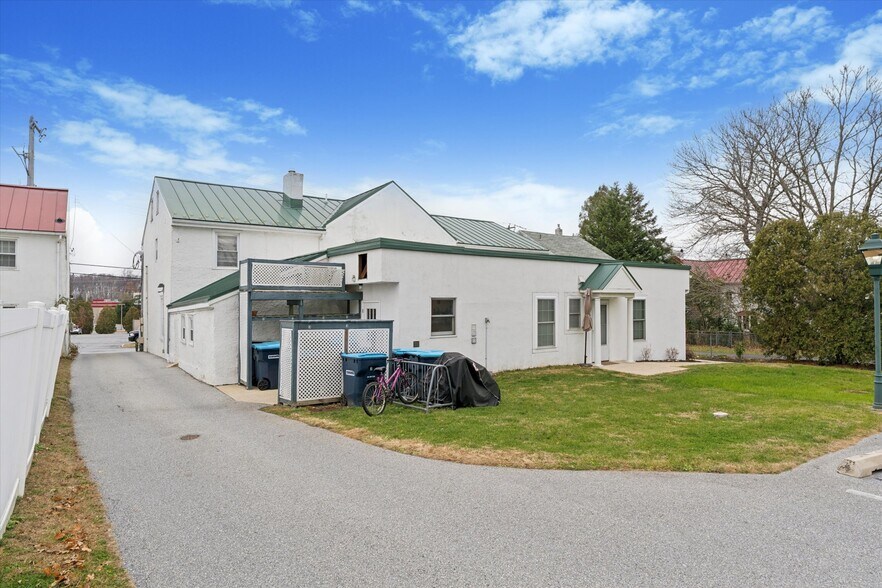 More Photos Of 20 S Village Ave, Exton Apartments For Sale