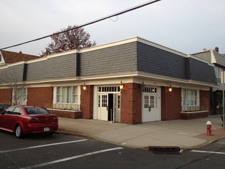 More Photos Of 861-863 Broadway, Bayonne General Retail For Sale