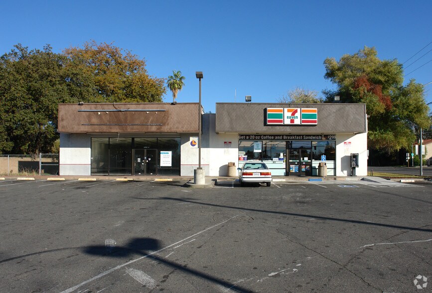 Primary Photo Of 5101 Marconi Ave, Carmichael Freestanding For Lease