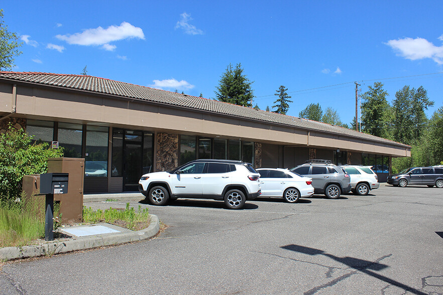 Primary Photo Of 21110 Meridian Ave E, Graham Office For Lease