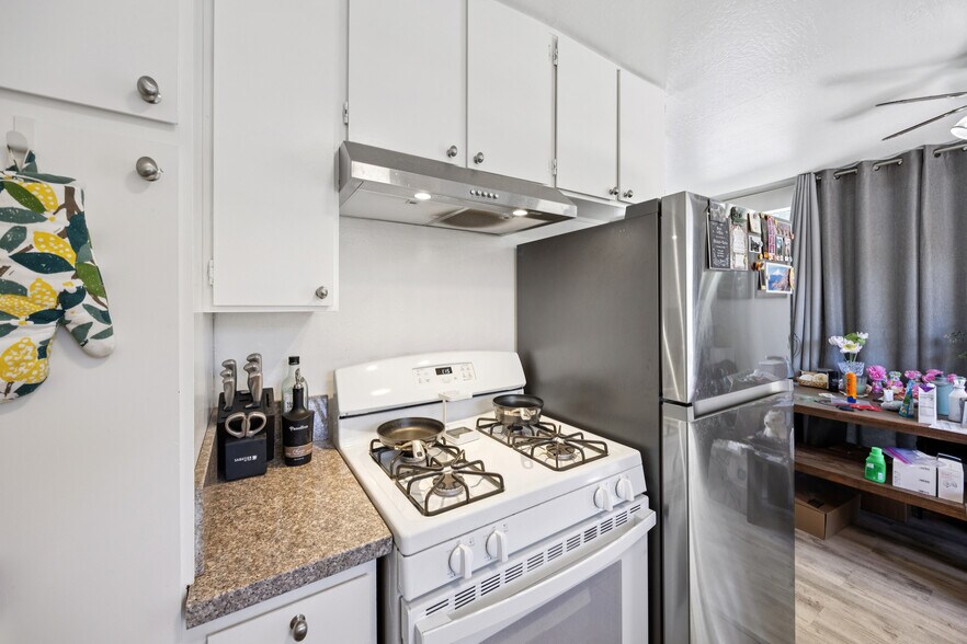 More Photos Of 263 La Pala Dr, San Jose Apartments For Sale