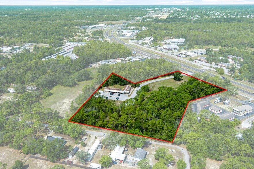 More Photos Of 15464 Cortez Blvd, Brooksville Unknown For Lease