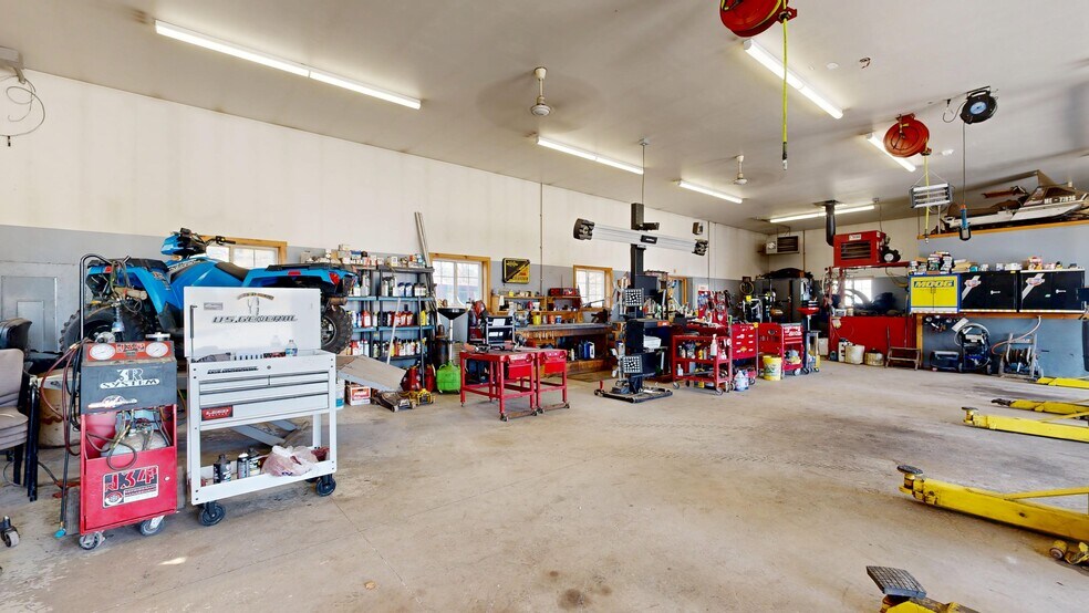 More Photos Of 48 S Main St, Andover Auto Repair For Sale