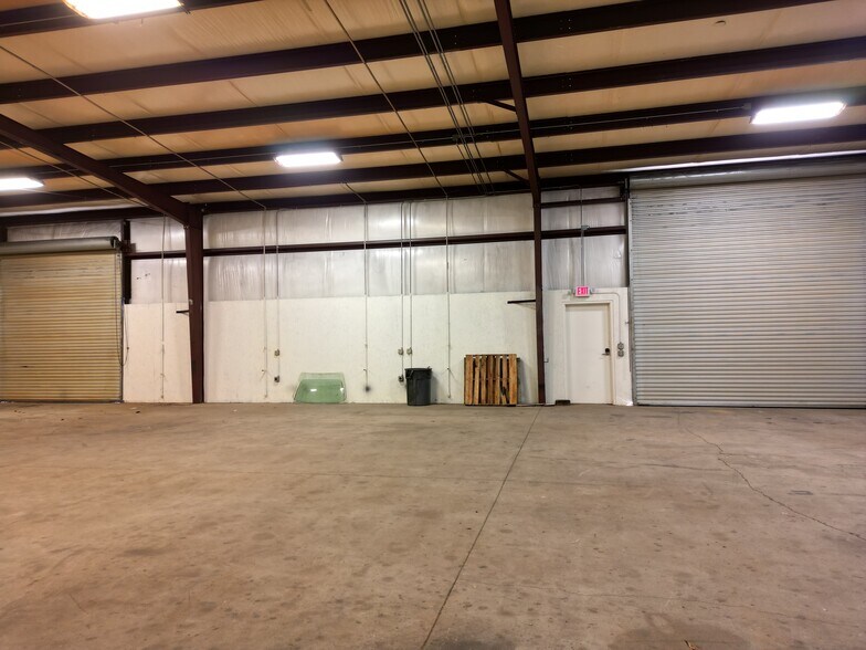 More Photos Of 1360 Greensboro Hwy, Watkinsville Warehouse For Lease
