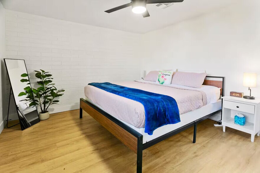 More Photos Of 3139 N 40th St, Phoenix Apartments For Sale