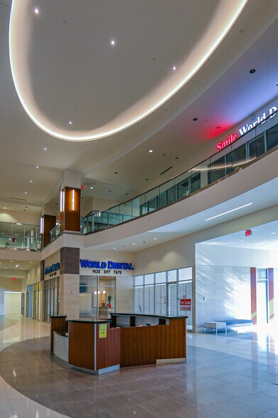 More Photos Of 7163 Yonge St, Markham Apartments For Sale