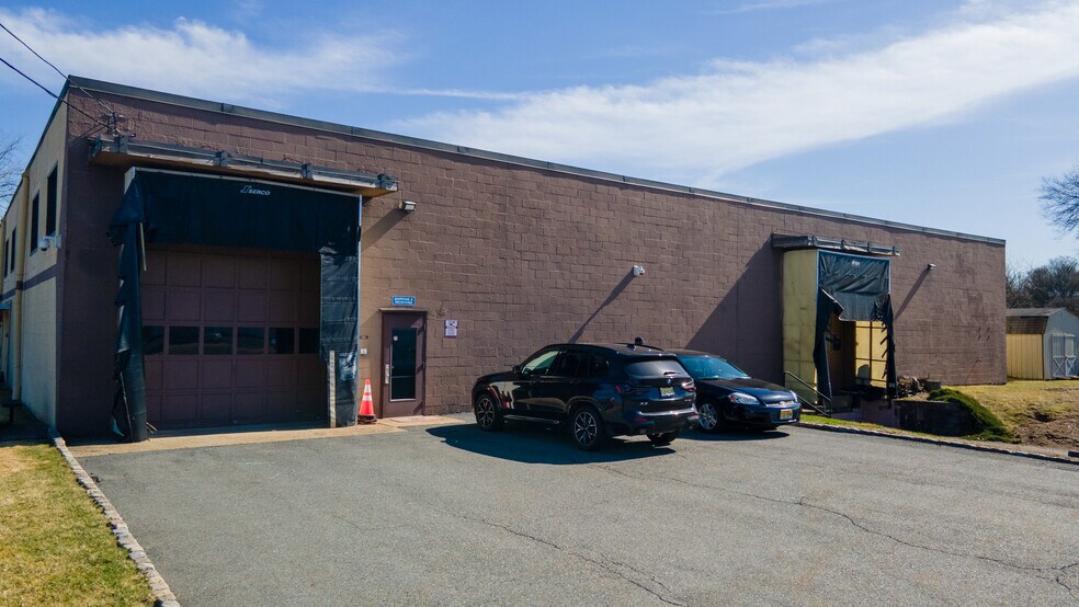 More Photos Of 267 Fairfield Ave, West Caldwell Warehouse For Sale