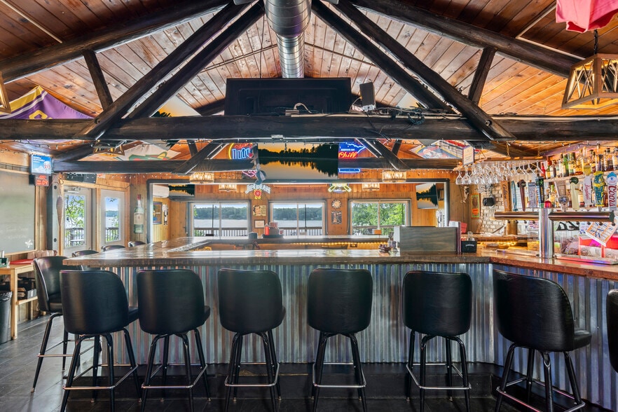 More Photos Of 33350 County Road 3, Crosslake Restaurant For Sale