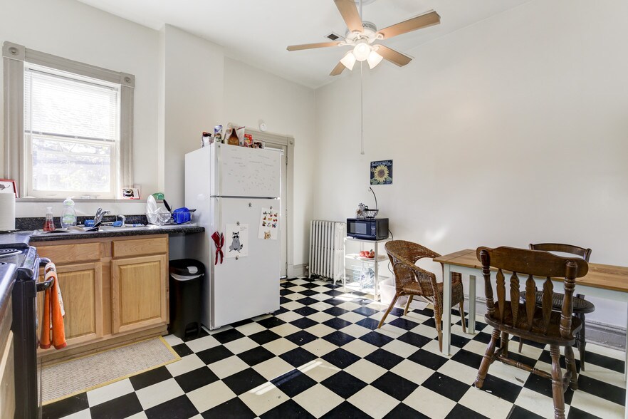 More Photos Of 1623 W Grace St, Richmond Apartments For Sale