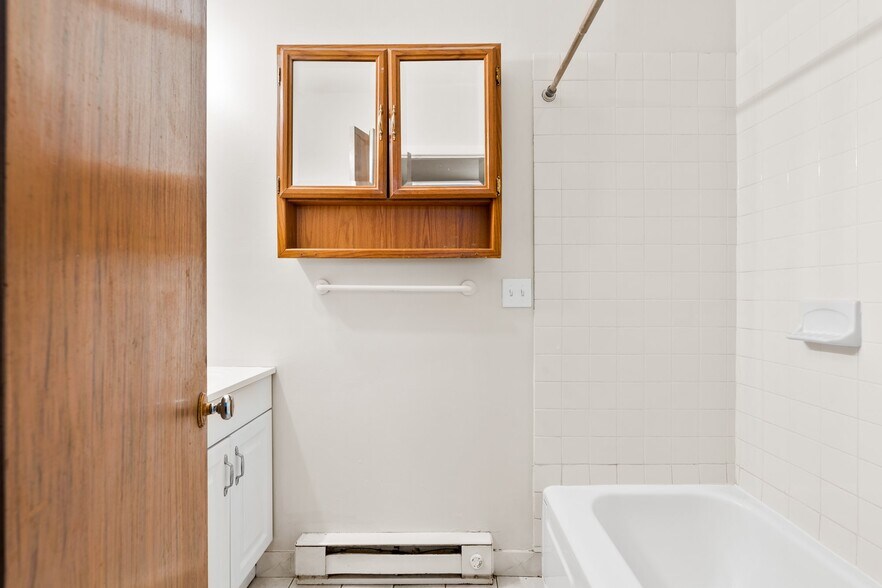 More Photos Of 6749 Ramsgate Rd, Chittenango Multifamily For Sale