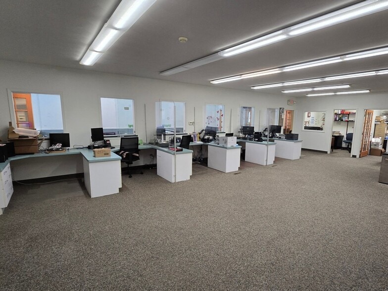 More Photos Of 45 Webster Commons Blvd, Webster Medical For Sale