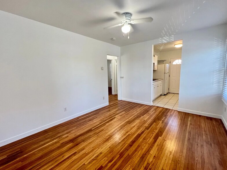 More Photos Of 4515 35th Pl, San Diego Apartments For Sale