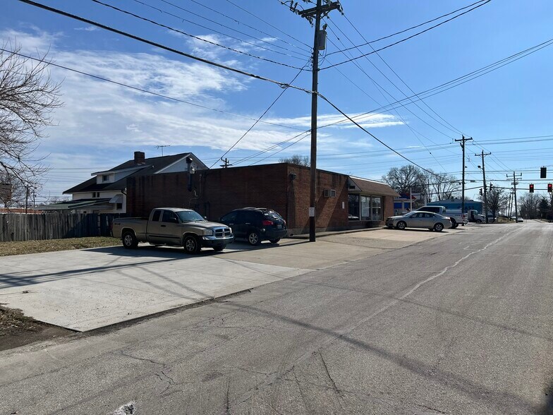 More Photos Of 4444 Dixie Hwy, Erlanger Medical For Sale