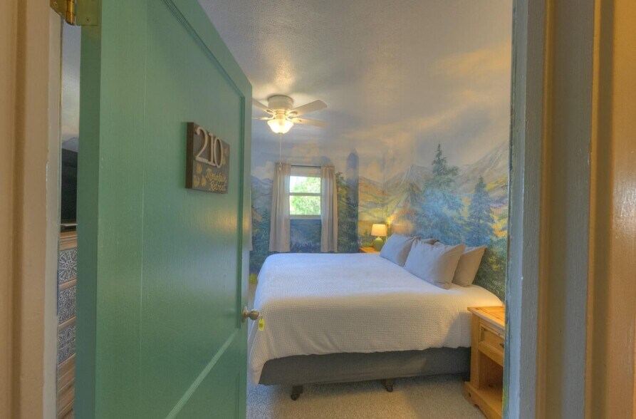 More Photos Of 103 W Ryus St, La Veta Hotel For Sale