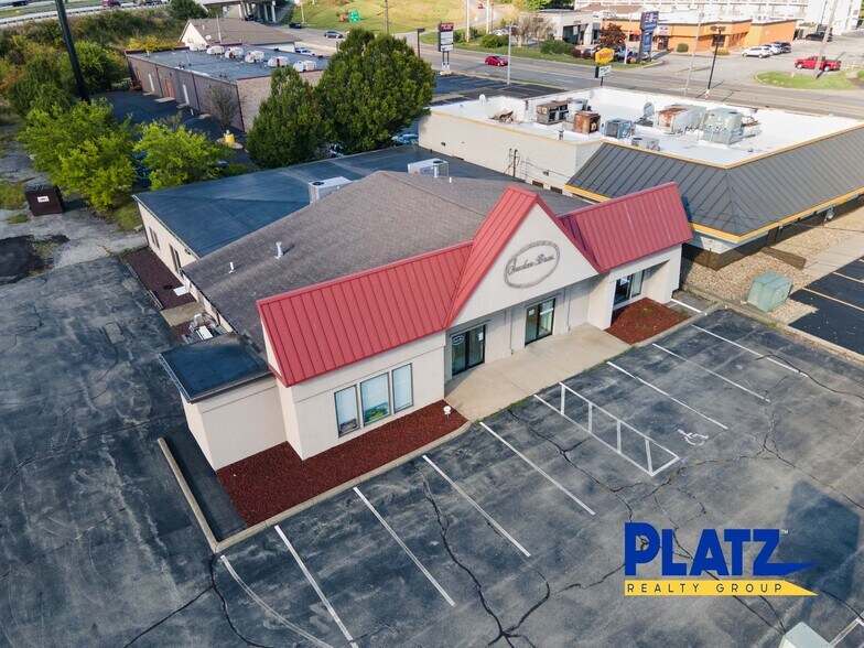 More Photos Of 1616 E Liberty St, Girard General Retail For Sale