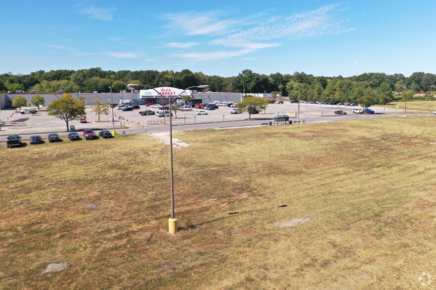 More Photos Of 5702 Jefferson Davis Hwy, Richmond Unknown For Lease