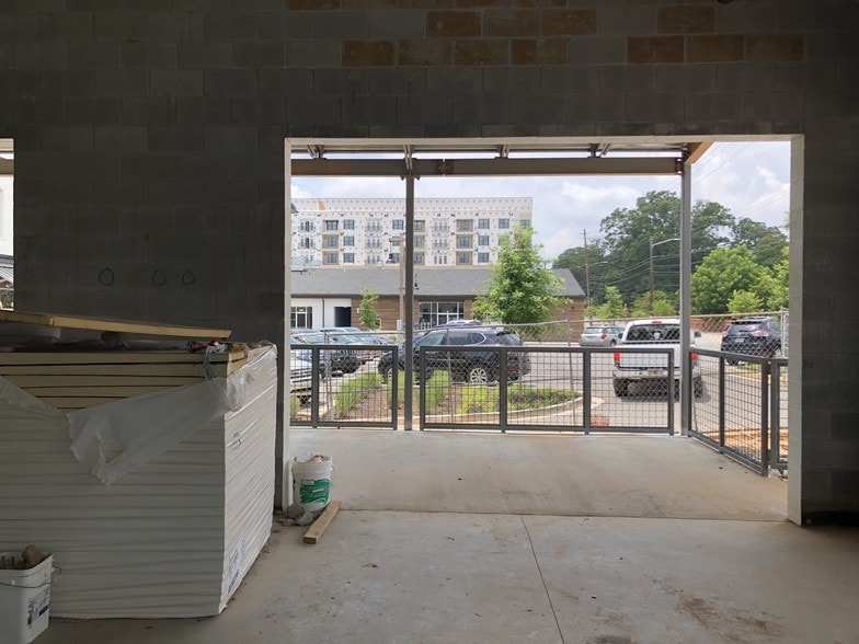 More Photos Of 519 Memorial Dr, Atlanta Restaurant For Lease