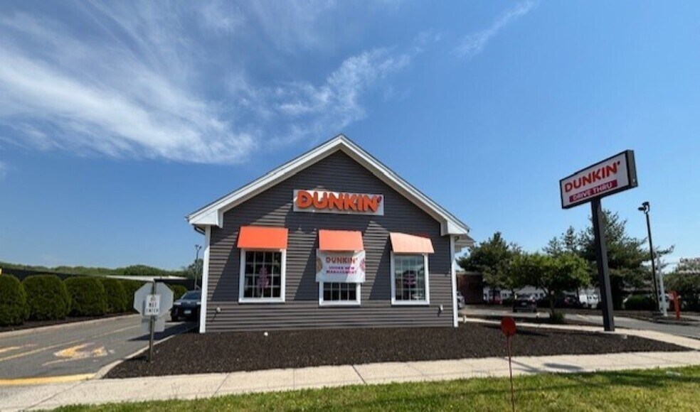 Primary Photo Of 1389 & 1399 Dixwell Ave, Hamden General Retail For Sale
