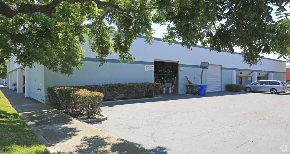 More Photos Of 44711 S Grimmer Blvd, Fremont Warehouse For Lease