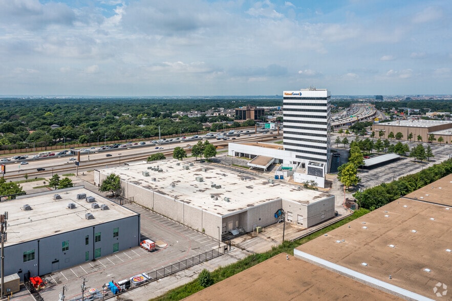More Photos Of 4505 LBJ Fwy, Farmers Branch Freestanding For Lease