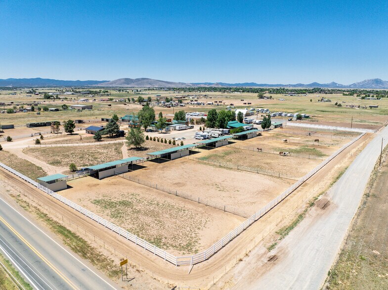 More Photos Of 7950 N Coyote Springs Rd, Prescott Valley Horse Stables For Sale