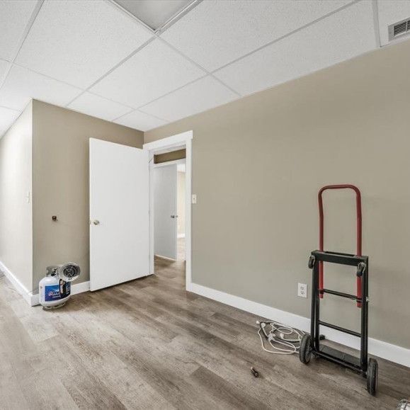 More Photos Of 25400-25430 Goddard Rd, Taylor Medical For Sale