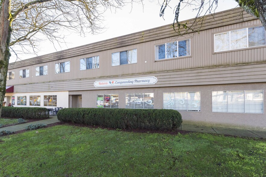 More Photos Of 9103 Glover Rd, Langley Storefront Retail Residential For Lease