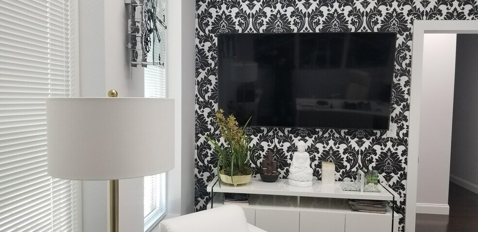 More Photos Of 3775 Venture Dr, Duluth Medical For Lease