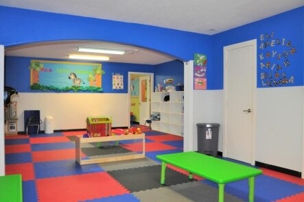 More Photos Of 17155 Old Louetta Rd, Houston Showroom For Sale