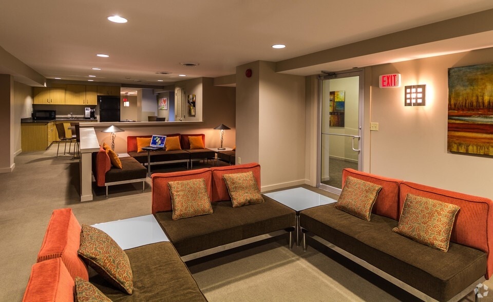 More Photos Of 8610-8650 Georgia Ave, Silver Spring Apartments For Lease