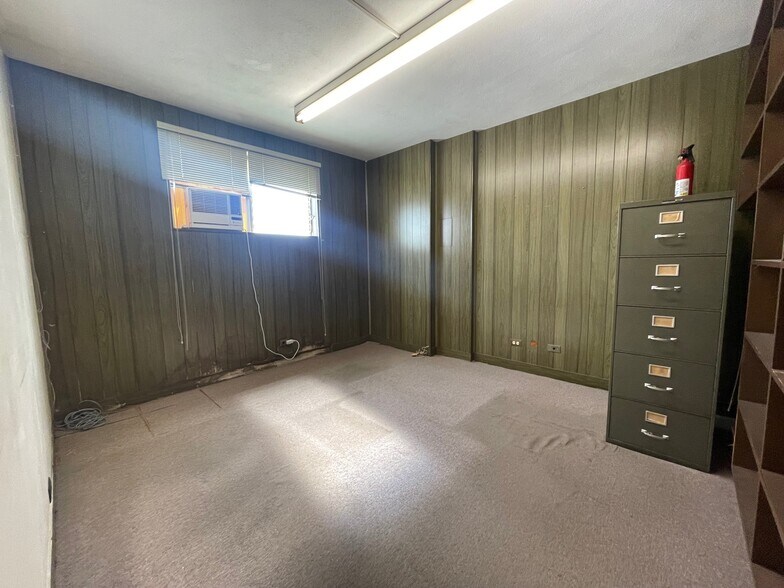 More Photos Of 558-562 California Ave, Wahiawa Storefront Retail Office For Lease