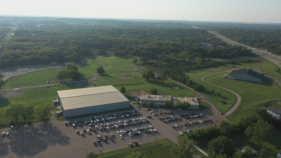 Primary Photo Of 3907 SW Burlingame Rd, Topeka Office For Sale
