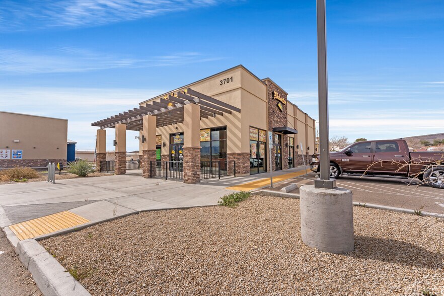 More Photos Of 3701 N Stockton Hill Rd, Kingman Fast Food For Sale