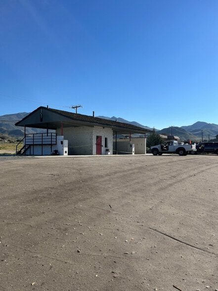 More Photos Of 14700 Highway 178, Lake Isabella Carwash For Sale