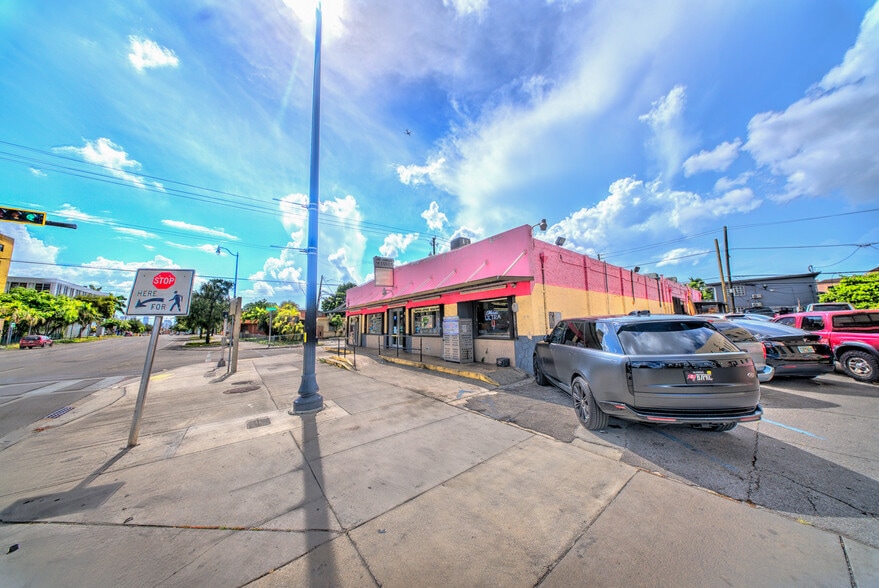 More Photos Of 1910 SW 1st St, Miami Supermarket For Sale