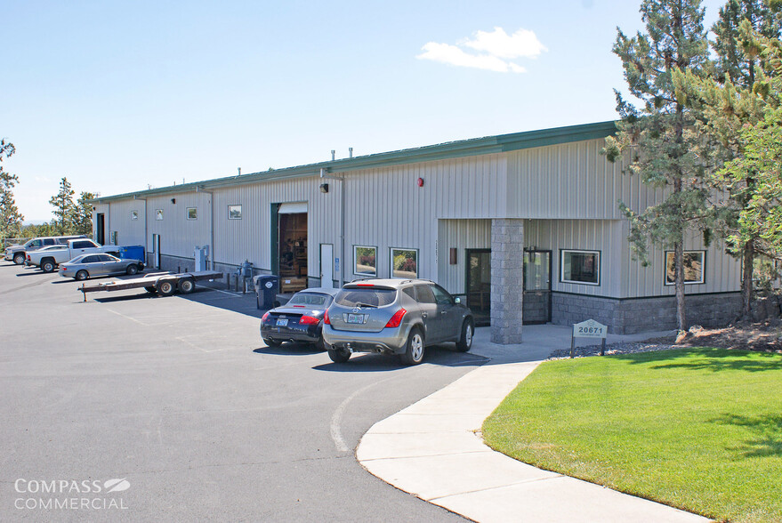 Primary Photo Of 20671 High Desert Ln, Bend Warehouse For Lease