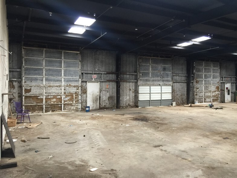 More Photos Of 2895 E US Highway 80, Abilene Warehouse For Lease