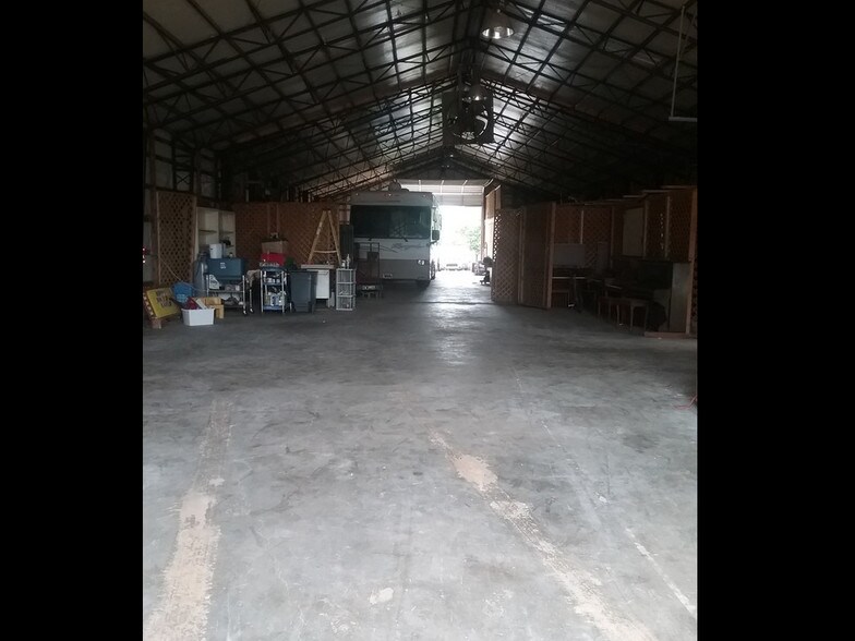 More Photos Of 909 McClure Ave, Lowell Service For Sale