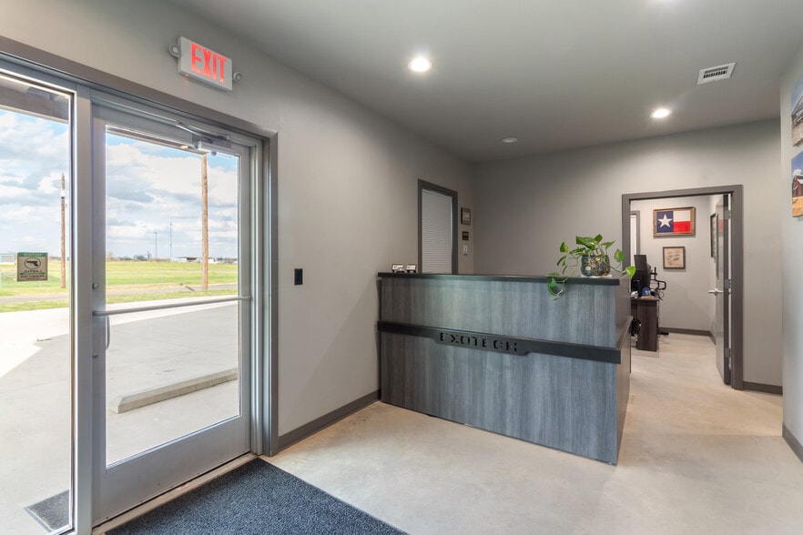 More Photos Of 1113 Innovation Dr, Bryan Industrial For Lease