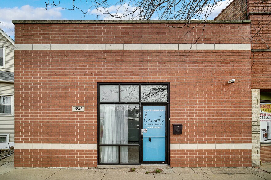 More Photos Of 5814 W Grand Ave, Chicago Warehouse For Sale