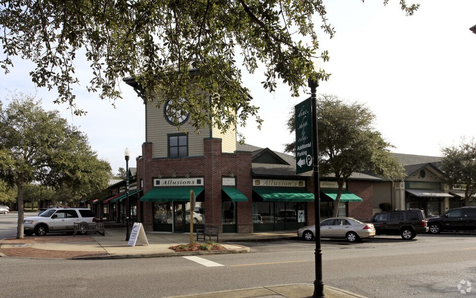 1965 Riviera Dr, Mount Pleasant, SC 29464 Retail For Lease