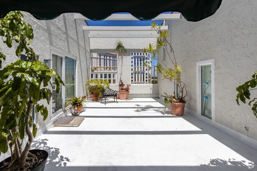 More Photos Of 250 Catalonia Ave, Coral Gables Office For Lease