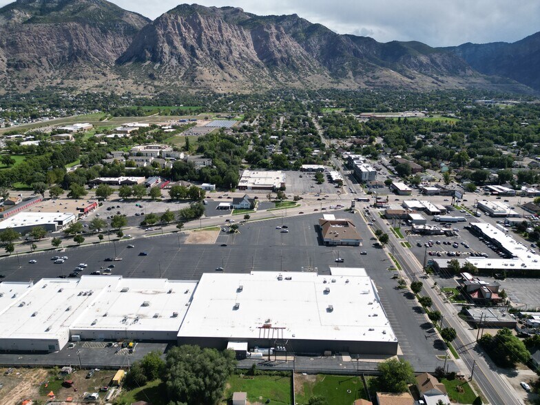 More Photos Of 112-129 Harrisville Rd, Ogden Storefront For Sale