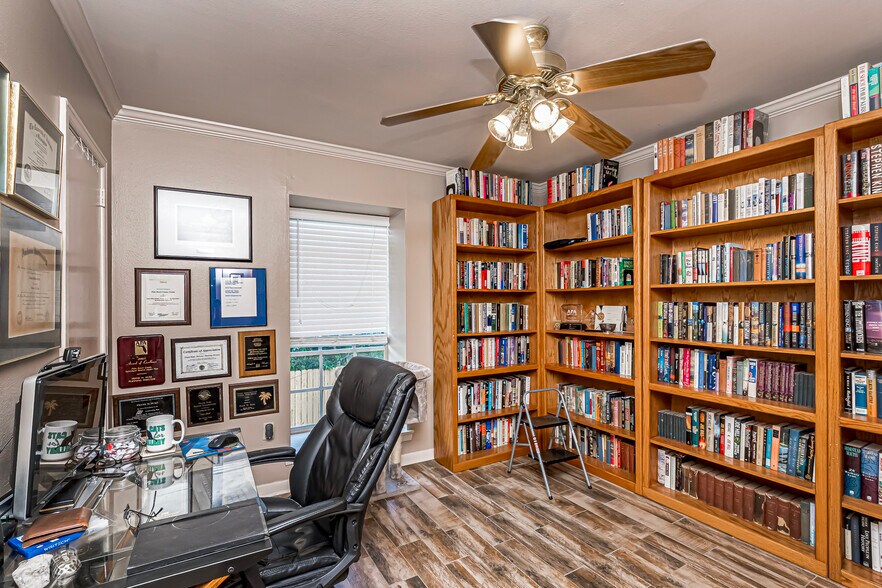 More Photos Of 901 Saint Rose Ave, Baton Rouge Apartments For Sale