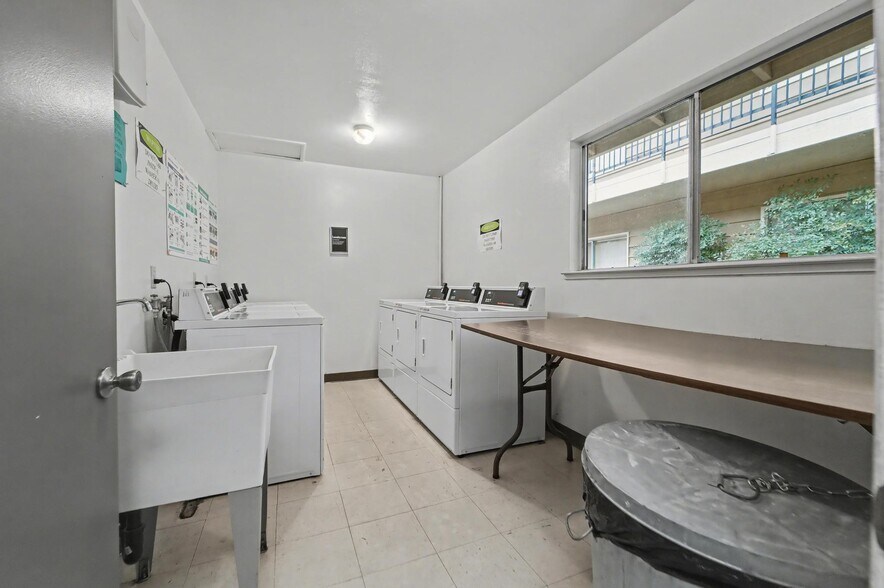 More Photos Of 1574 - 1576 Heather Dr, Yuba City Apartments For Sale