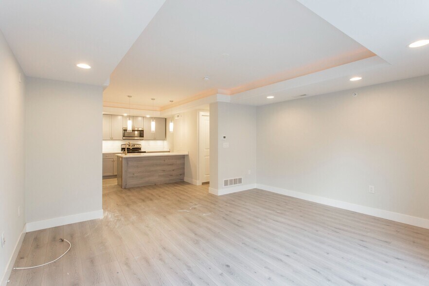 More Photos Of 1533 Parrish St, Philadelphia Apartments For Sale