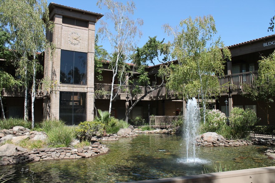 More Photos Of 151 N Sunrise Ave, Roseville Medical For Lease