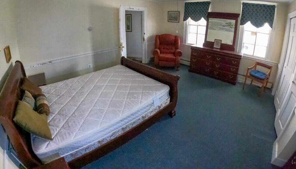 More Photos Of 203 County Route 405, Greenville Hotel For Sale