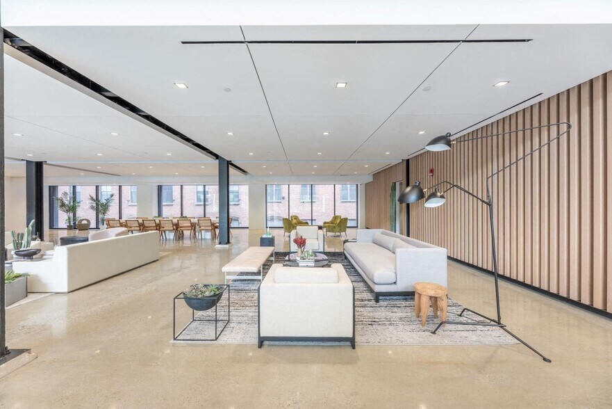 More Photos Of 25 Columbia Hts, Brooklyn Office For Lease