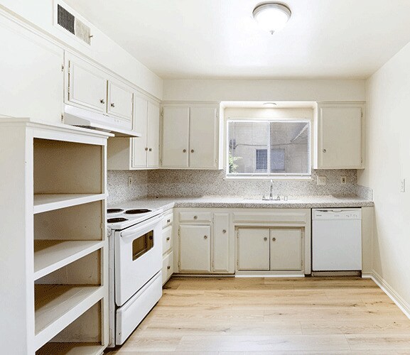 More Photos Of 2761 Golden Ave, San Bernardino Apartments For Sale